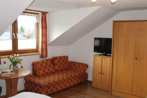 Hostal Gasthof Und Pension Neuwirt