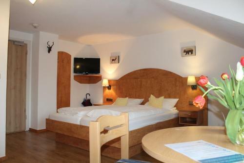 Hostal Gasthof Und Pension Neuwirt