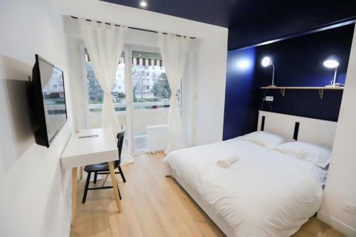 Apartamento Appart'h�tel Le Grand Bleu - 5 Chambres - Evry