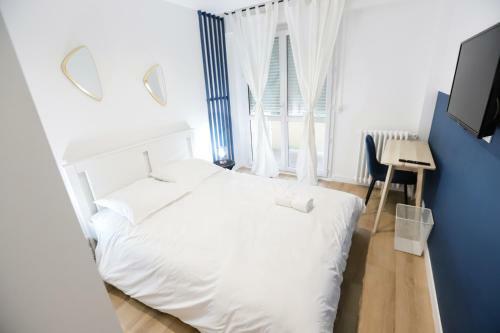 Apartamento Appart'h�tel Le Grand Bleu - 5 Chambres - Evry