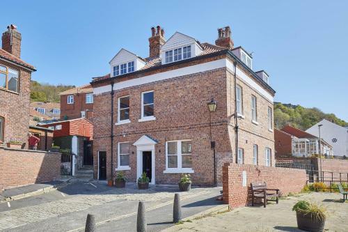 Host & Stay - Ocean Pearl @ Scarborough