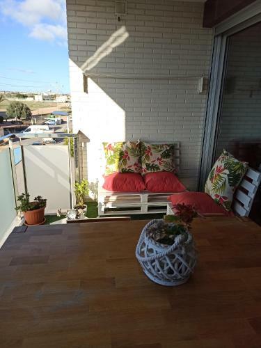 Apartamento Con Piscina Cerca De La Playa