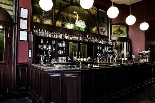 Swan & Railway Hotel Wigan