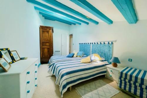 House R�taise With Garden Close To The Sea