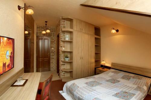 Hostal Fam�lia Vend�gh�z
