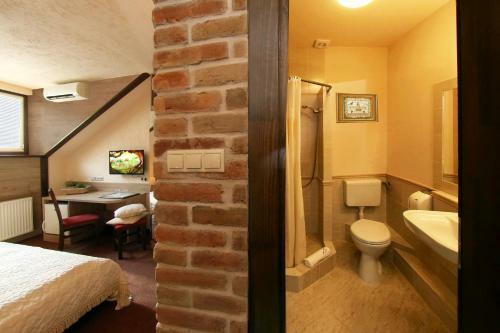 Hostal Fam�lia Vend�gh�z