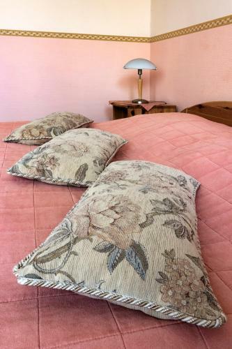 Hostal Fam�lia Vend�gh�z
