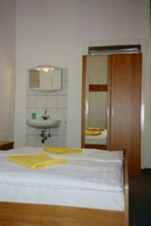Hostal Pension Wedding