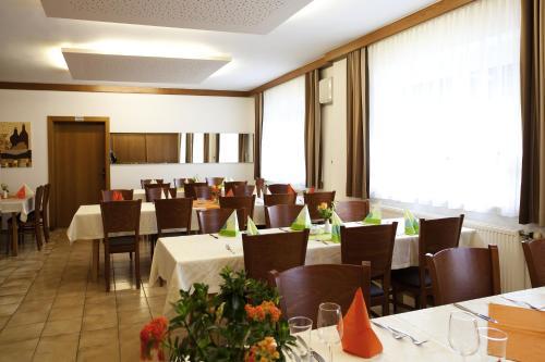Hostal Gasthof Lang
