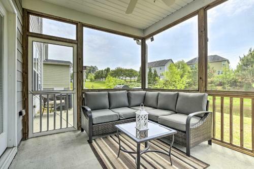 Lovely Durham Home With Screened Porch And Patio!