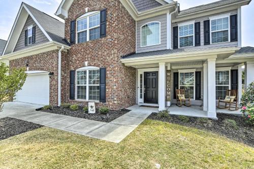 Lovely Durham Home With Screened Porch And Patio!