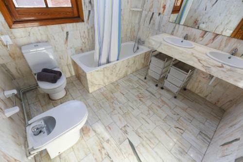 Geranis Villa Planet Costa Dorada