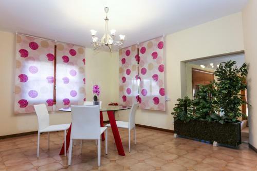 Geranis Villa Planet Costa Dorada