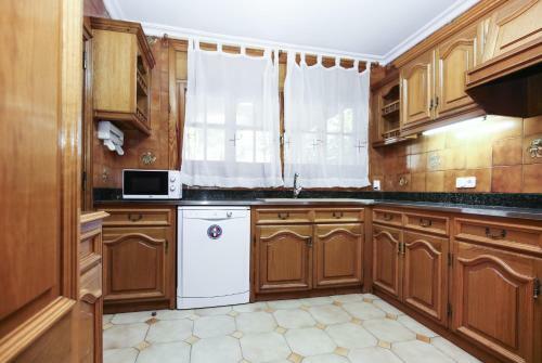 Geranis Villa Planet Costa Dorada