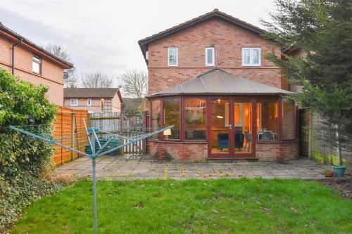 Salaam Letting (shenley)