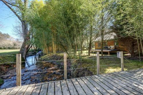 Hotel The Bear Cobb Creek Cabins