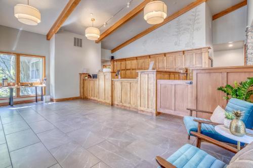 Ski House 214
