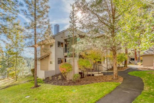 Hotel River Ridge 617b