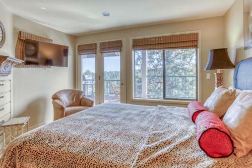 River Ridge 617a