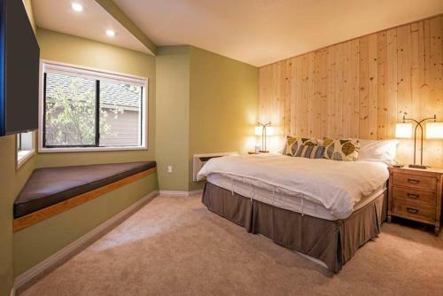 Hotel River Ridge 319b