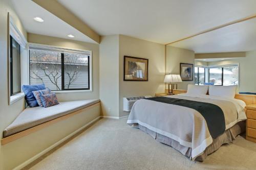 River Ridge 331ab