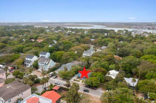 208 W Ashley - Central Location - 2 Mins To The Beach