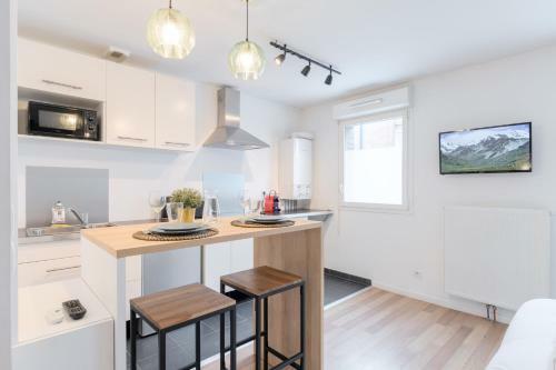 Apartamento Wazemmes - Functional Studio With Parking Space!