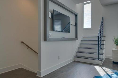 Gathering Place 536