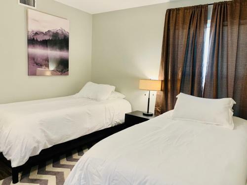 Hostal Blue-door @maywood - Modern Spaces