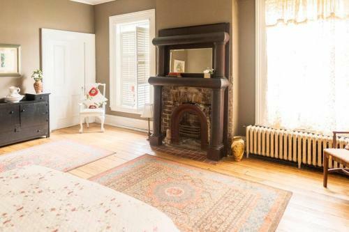 Experience The Lincoln Home