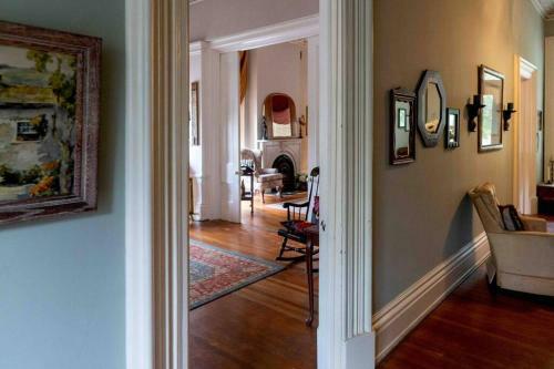 Experience The Lincoln Home