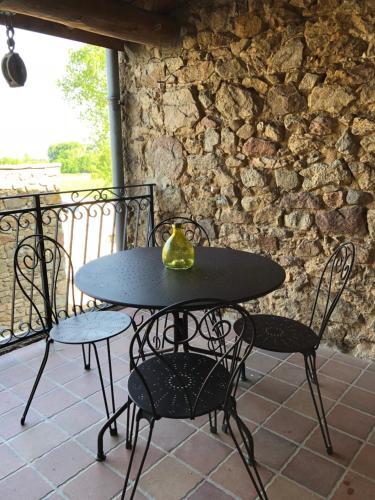 Secheras: House / Villa - S�cheras