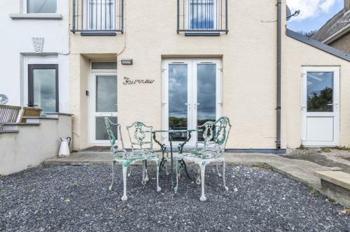 Fair View - 2 Bedroom Cottage - Burton