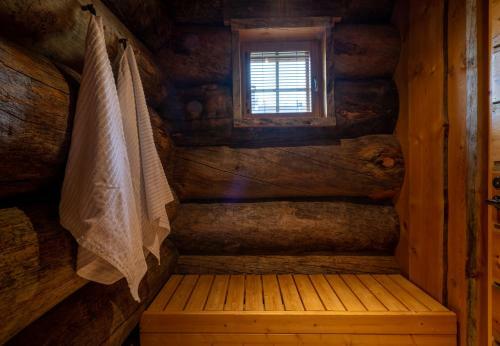 Saaruant�hti Cottage