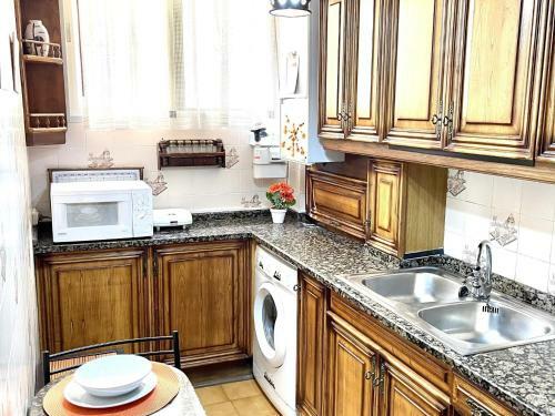 Apartbeach Marina Playa Climatizado Piscina Y Parking