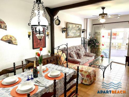 Apartbeach Marina Playa Climatizado Piscina Y Parking