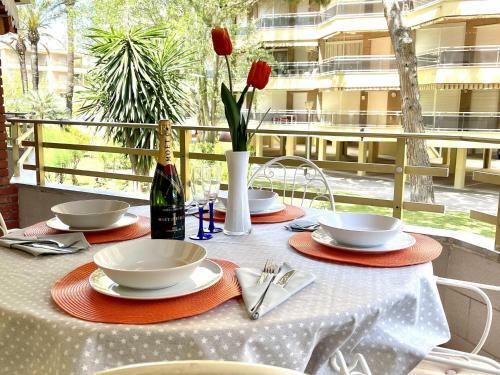 Apartbeach Marina Playa Climatizado Piscina Y Parking