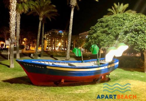 Apartbeach Marina Playa Climatizado Piscina Y Parking