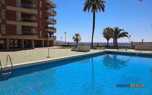 Apartbeach Marina Playa Climatizado Piscina Y Parking