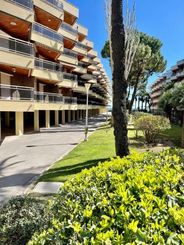 Apartbeach Marina Playa Climatizado Piscina Y Parking