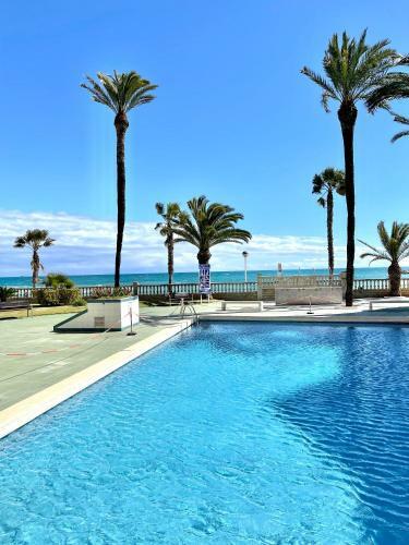 Apartbeach Marina Playa Climatizado Piscina Y Parking