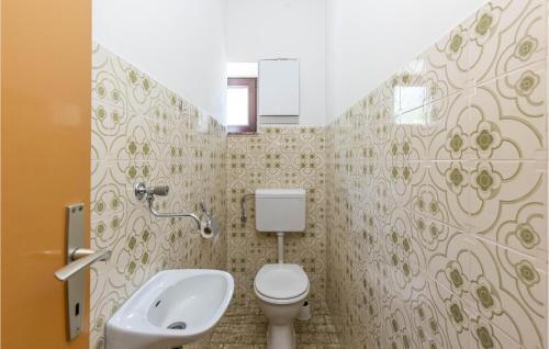 One-bedroom Apartment In Senj