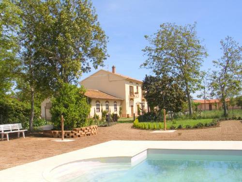Agroturismo La Pulledraia Del Podere Montegrappa