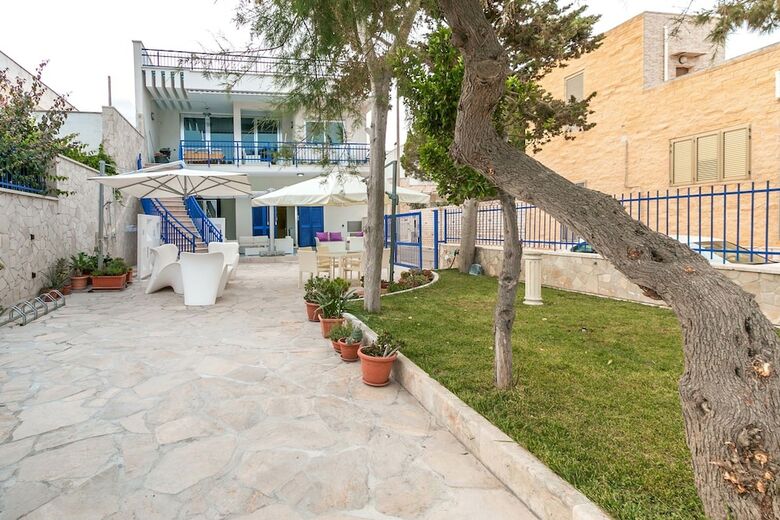 Bed & Breakfast Syrmata