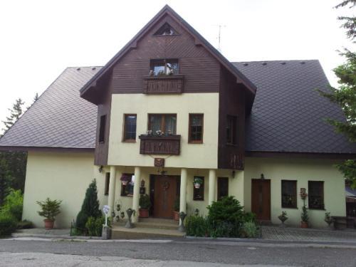 Hostal Villa Bella