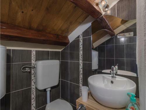 Holiday Home Bokordici VI