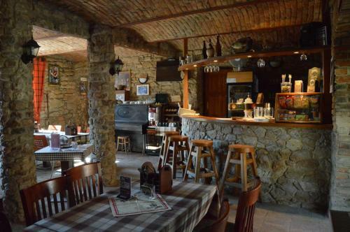 Hostal Restaurace A Penzion U Lva