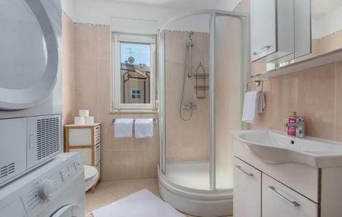 Apartment Melarnian Near The Beach In Umag