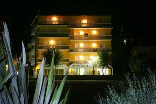 Aparthotel Hotel Villa Olga
