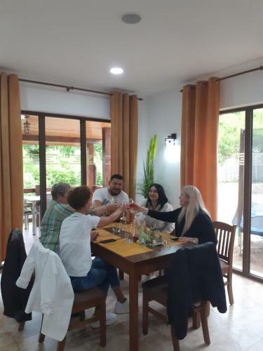 Hostal Pensiunea Scorilo